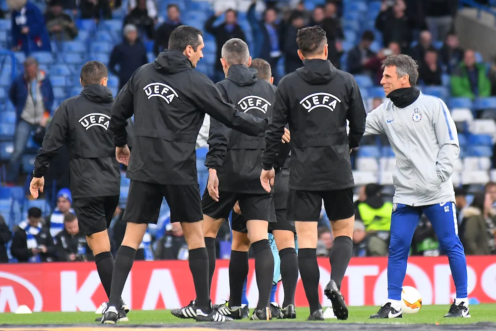 Gianfranco Zola ici en tant qu'entraîneur adjoint de Chelsea
