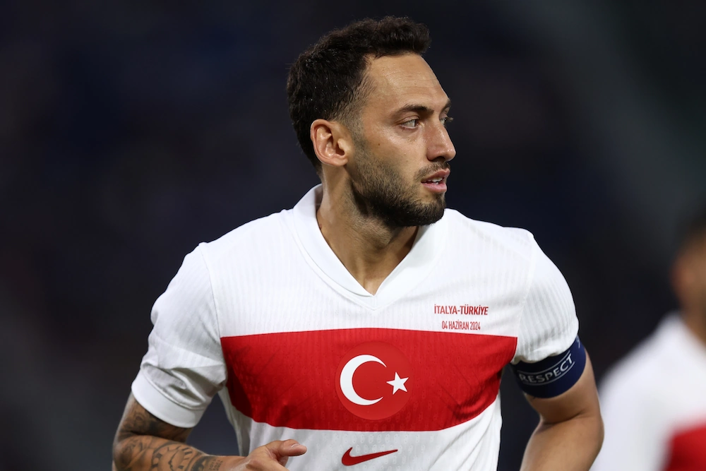 Hakan Çalhanoglu, Turquie