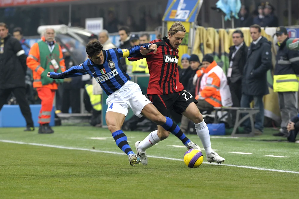 Massimo Ambrosini (Milan) et Javier Zanetti (Inter)