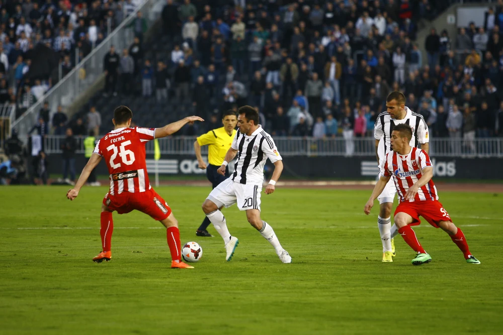 Match de l'Etoile Rouge de Belgrade contre le Partizan